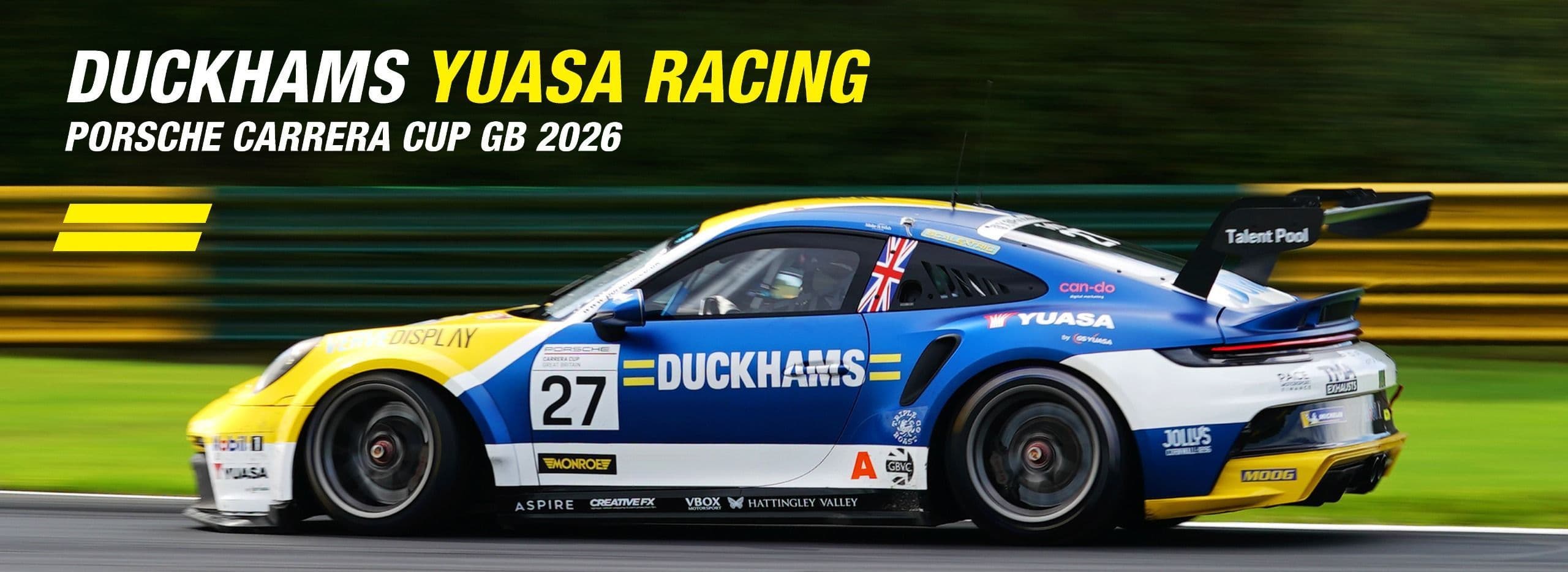 Duckhams Yuasa Racing, Porsche Carrera Cup GB 2026: the number 27 Duckhams Porsche 911 GT3 Cup at speed.